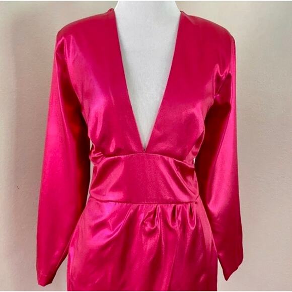 ZARA BLOGGER FAVORITE LAMINATED MINI DRESS FUCHSIA - Picture 8 of 14